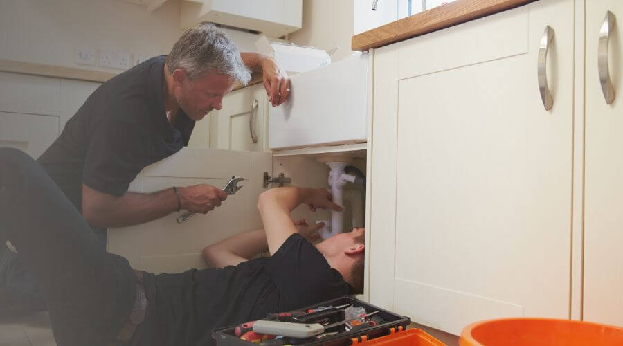 Professional water heater repair in Keithsburg, IL